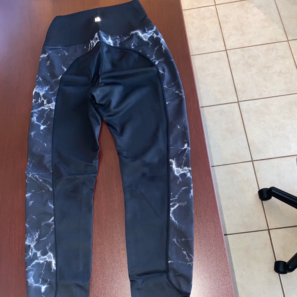 Buffbunny leggings - Picture 2 of 10